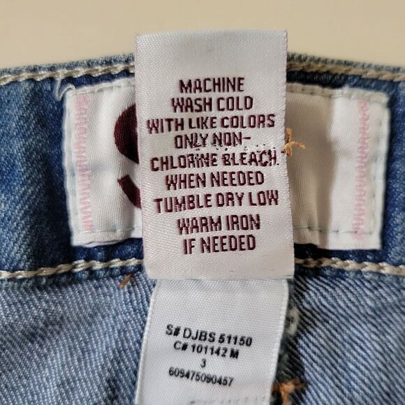 SO Women's Blue 5 Pocket Cuff Capri - Picture 9 of 11